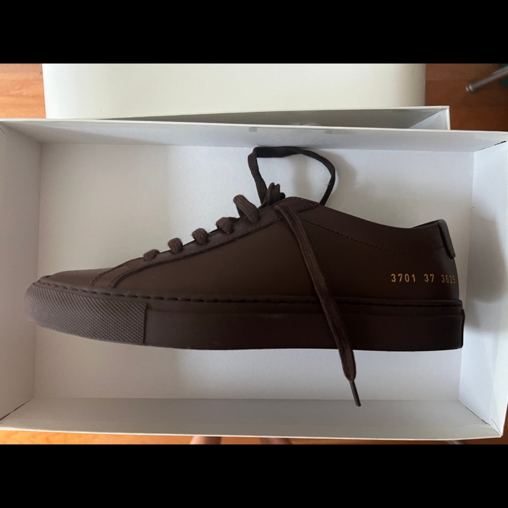 Common Projects Brown 37